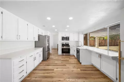 Kitchen - 9253 Sunridge, Riverside, CA 92508 photo 3 of 4