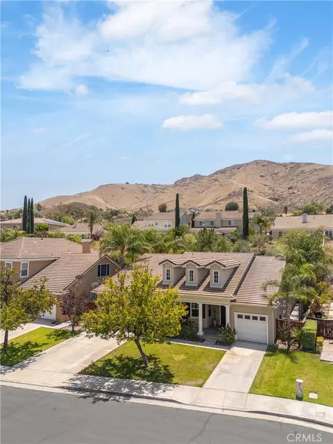 View/Area - 17059 Noble Vw, Riverside, CA 92503 photo 5 of 8