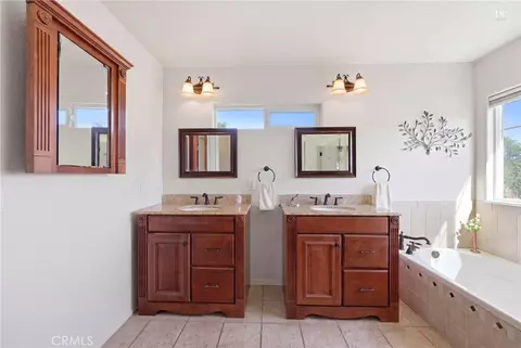 Bath - 5556 Hardwick, Riverside, CA 92504 photo 1 of 7