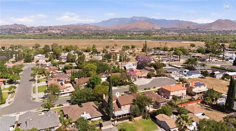 View/Area - 5556 Hardwick, Riverside, CA 92504 photo 4 of 6