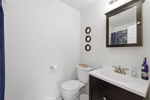 Bath - 5556 Hardwick, Riverside, CA 92504 photo 7 of 7