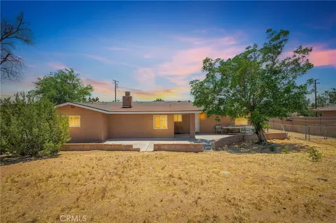 Exterior - 8216 Buckthorn, Hesperia, CA 92345 photo 2 of 2