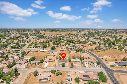 View/Area - 8216 Buckthorn, Hesperia, CA 92345 photo 1 of 19