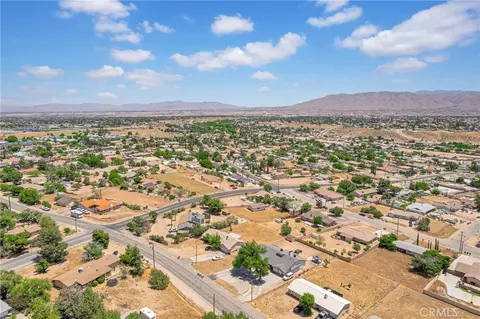 8216 Buckthorn, Hesperia, CA 92345 photo 46
