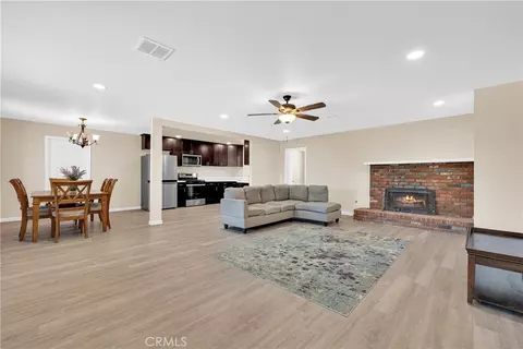 Living - 8216 Buckthorn, Hesperia, CA 92345 photo 1 of 5