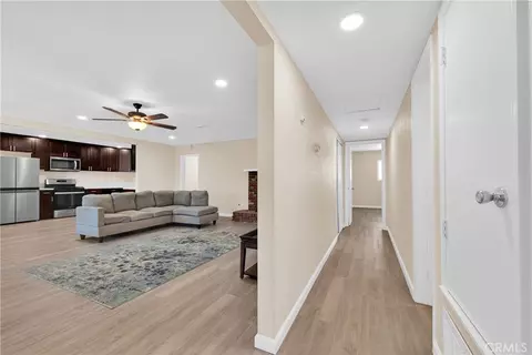 Entry Way - 8216 Buckthorn, Hesperia, CA 92345 photo 1 of 2