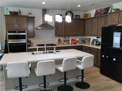 Kitchen - 760 Torrey Ct, Perris, CA 92571 photo 2 of 3