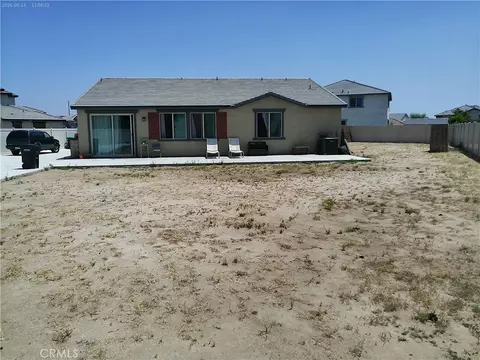 Exterior - 760 Torrey Ct, Perris, CA 92571 photo 5 of 9