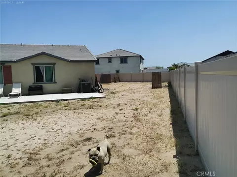 Exterior - 760 Torrey Ct, Perris, CA 92571 photo 6 of 9