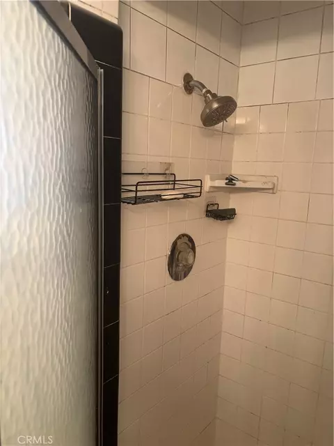 Bath - 9411 Del Mar Ave, Montclair, CA 91763 photo 2 of 3