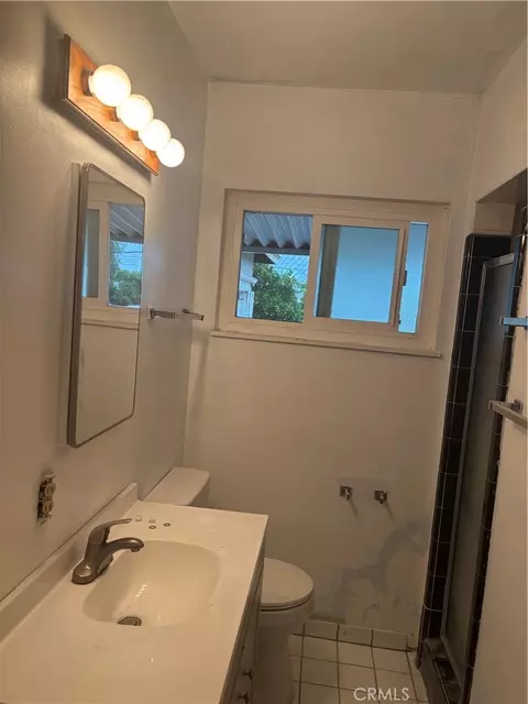Bath - 9411 Del Mar Ave, Montclair, CA 91763 photo 1 of 3
