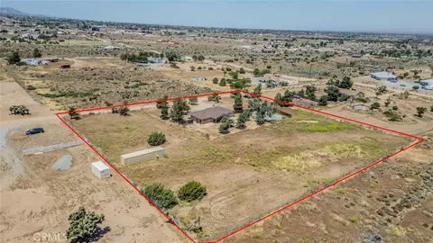 View/Area - 8417 Ailanthus, Phelan, CA 92371 photo 5 of 6