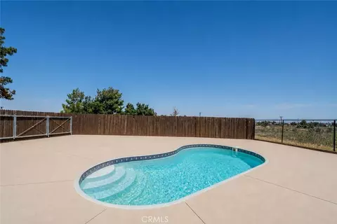 Exterior - 8417 Ailanthus, Phelan, CA 92371 photo 6 of 7