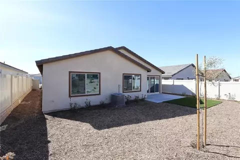 Exterior - 1518 Beacon Dr, Beaumont, CA 92223 photo 3 of 5