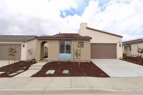 1577 Winding Sun Dr, Beaumont, CA 92223