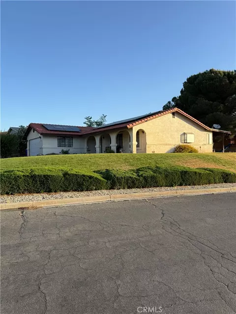 14816 Cool Gln, Helendale, CA 92342