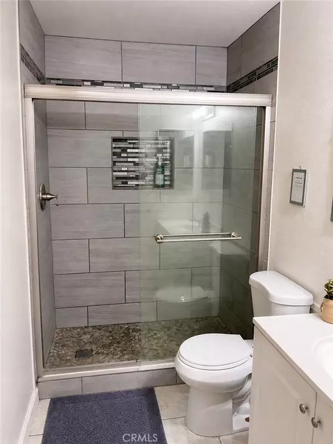 Bath - 8340 Pampas, Fontana, CA 92335 photo 2 of 2
