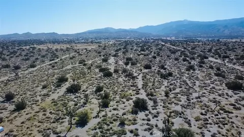 0 Joshua Tree, Lucerne Valley, CA 92285 photo 3