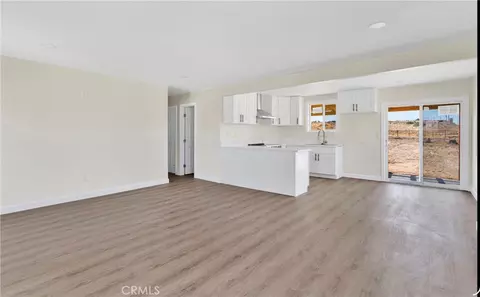 Living - 13237 Aster, Victorville, CA 92392 photo 1 of 3