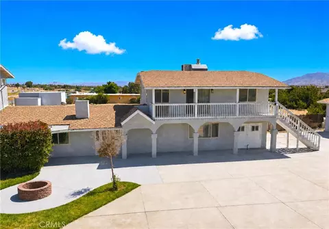 Exterior - 7008 Summit Vly, Hesperia, CA 92345 photo 2 of 4