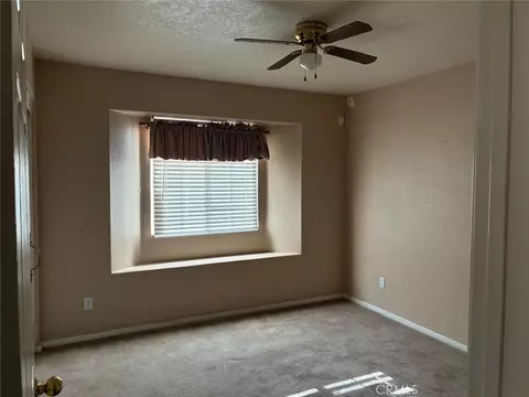 Bedroom - 11906 Apatite Ave, Hesperia, CA 92345 photo 6 of 7