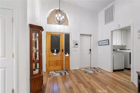 Entry Way - 14576 Mast Ln, Helendale, CA 92342 photo 2 of 3