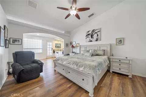 Bedroom - 14576 Mast Ln, Helendale, CA 92342 photo 2 of 2