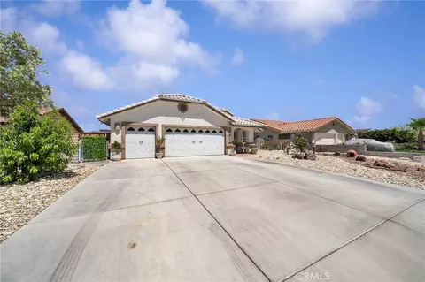 Exterior - 14576 Mast Ln, Helendale, CA 92342 photo 2 of 5