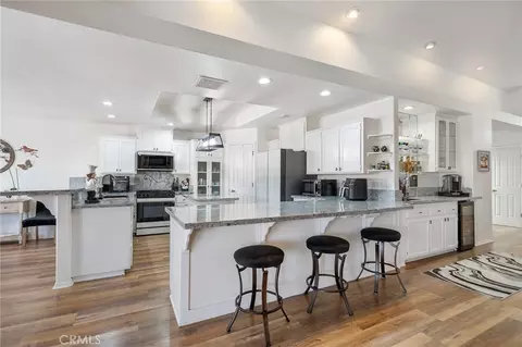 Kitchen - 14576 Mast Ln, Helendale, CA 92342 photo 1 of 3