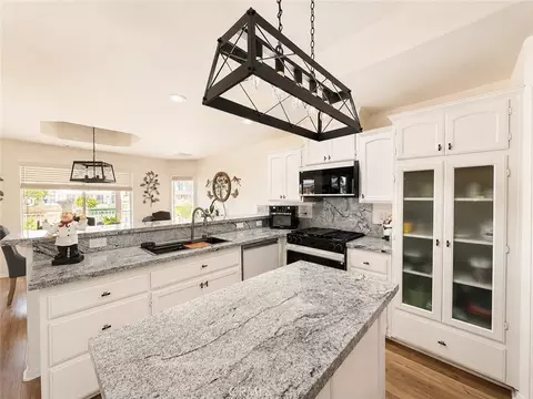 14576 Mast Ln, Helendale, CA 92342 photo 5