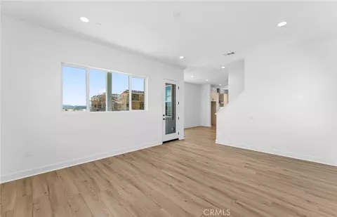 Living - 756 Gadwall, Irvine, CA 92618 photo 1 of 1