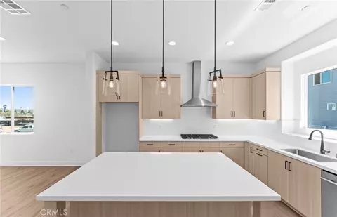 Kitchen - 756 Gadwall, Irvine, CA 92618 photo 3 of 5
