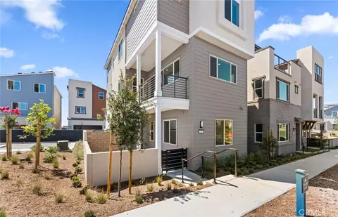 756 Gadwall, Irvine, CA 92618