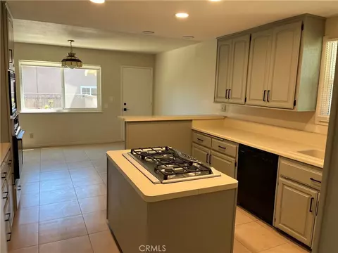 Kitchen - 1528 N 1st Ave, Upland, CA 91786 photo 3 of 3