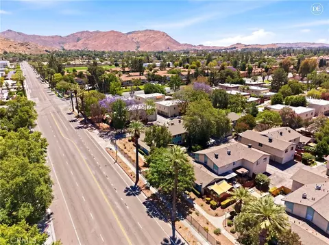 View/Area - 1333 Wheaton, Riverside, CA 92507 photo 7 of 7