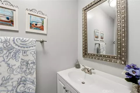 Bath - 1333 Wheaton, Riverside, CA 92507 photo 1 of 3