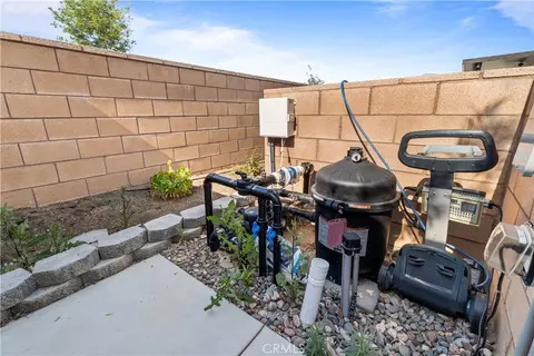 Exterior - 760 Kuchar St, Perris, CA 92571 photo 8 of 8
