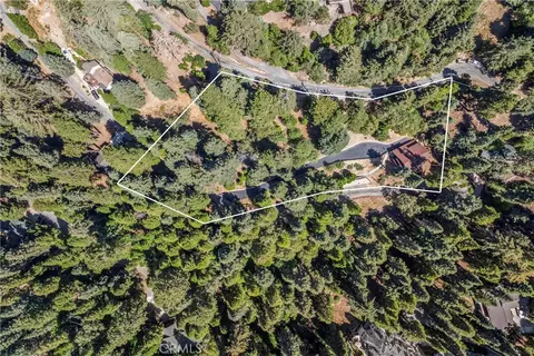 View/Area - 899 Blueridge Dr, Skyforest, CA 92385 photo 1 of 1