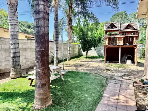 Exterior - 18854 6th, Bloomington, CA 92316 photo 4 of 4