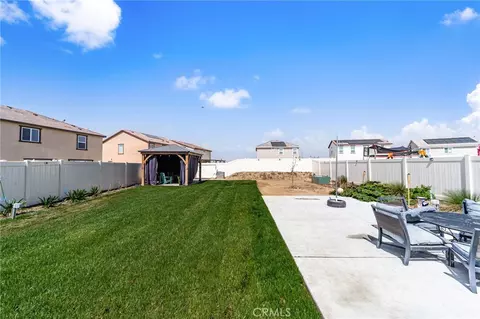 Exterior - 22641 Spotted Fox, Nuevo, CA 92567 photo 4 of 8