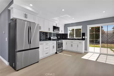 Kitchen - 10851 Maple, Bloomington, CA 92316 photo 1 of 4