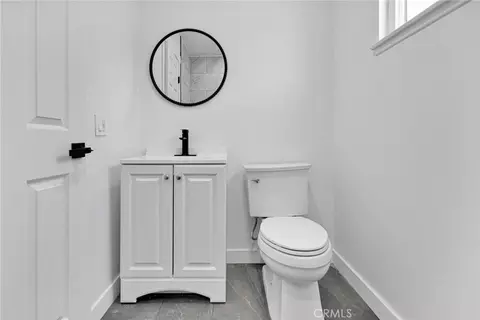 Bath - 10851 Maple, Bloomington, CA 92316 photo 6 of 6