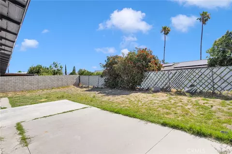 Exterior - 10851 Maple, Bloomington, CA 92316 photo 3 of 6