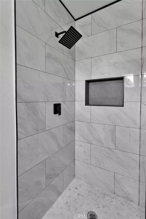 Bath - 10851 Maple, Bloomington, CA 92316 photo 2 of 6