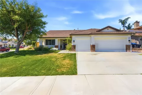 6407 Erica Ct, Eastvale, CA 92880