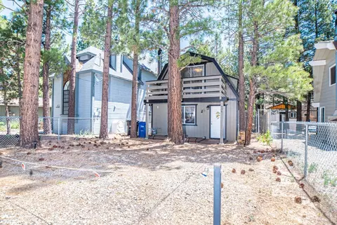 936 D Ln, Big Bear City, CA 92314