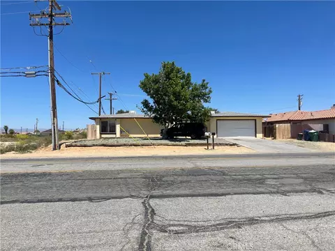 9389 N Loop Blvd, California City, CA 93505