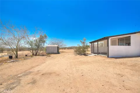 Exterior - 55525 Ornelas Ln, Landers, CA 92285 photo 9 of 13
