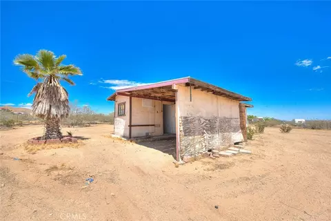 Exterior - 55525 Ornelas Ln, Landers, CA 92285 photo 11 of 13