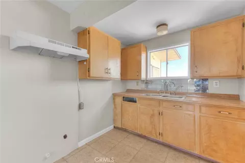 Kitchen - 55525 Ornelas Ln, Landers, CA 92285 photo 1 of 2